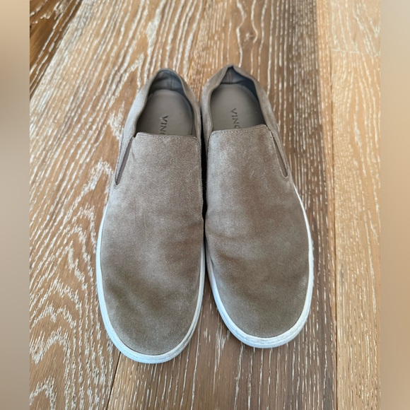 Vince Women’s Slip On Sneakers Tan Suede Size 6.5 - Picture 6 of 6